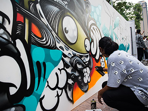 Live Graffiti Painting & Installation